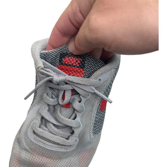 Nike Revolution 3 GS Gray Red Athletic Running Shoe 819413-006 5.5 youth - Picture 6 of 8
